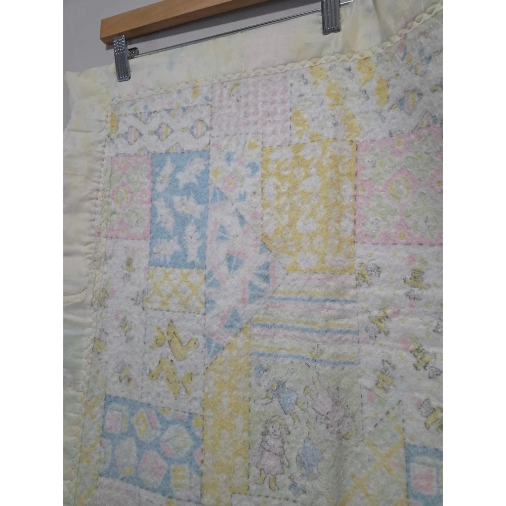 Vintage Handmade Patchwork Baby Quilt Pastel Nursery Blanket Satin Trim Fair